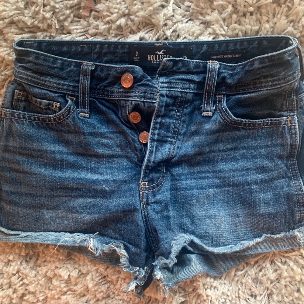hollister “high rise vintage short” jean shorts